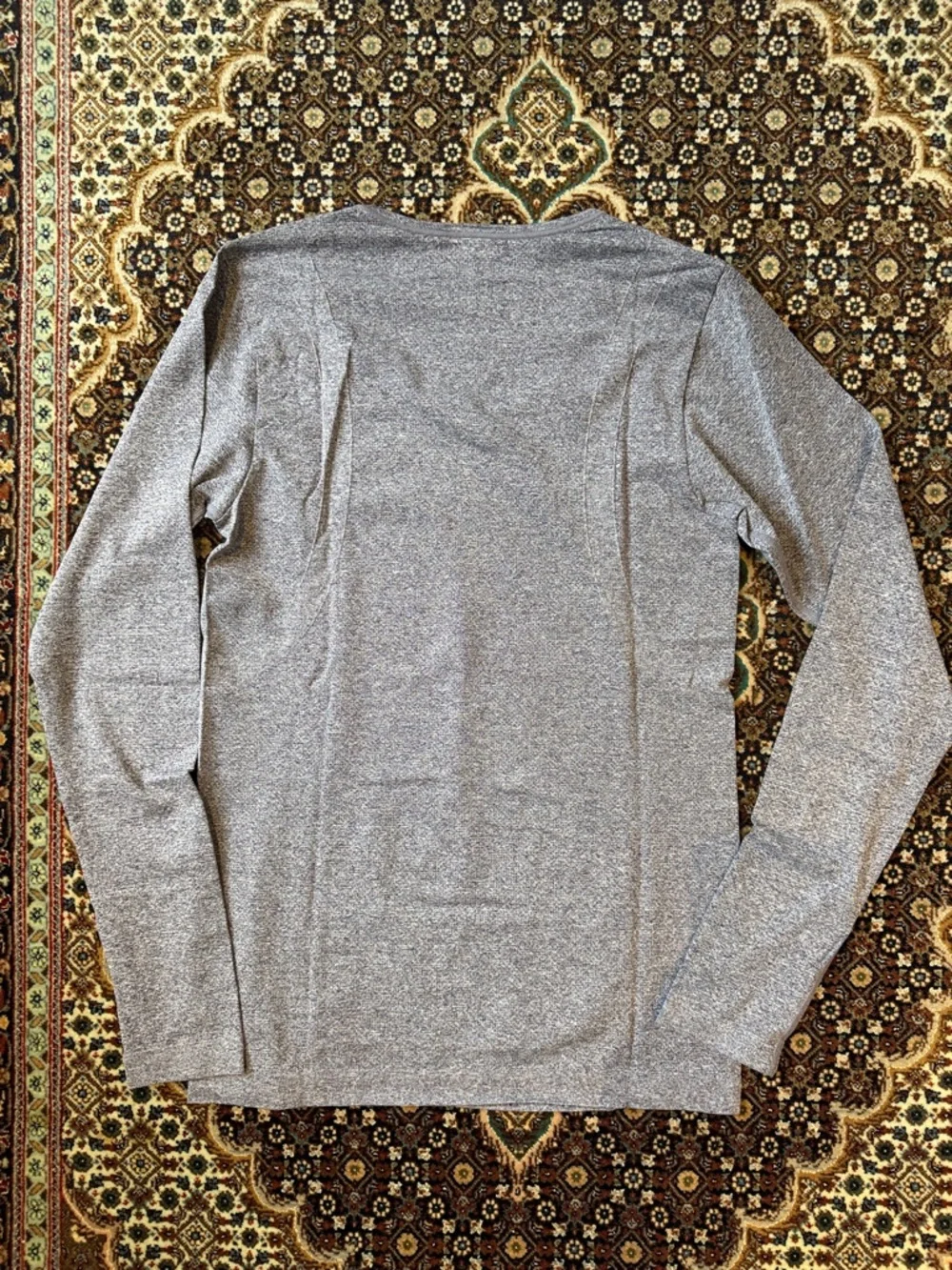 Under Armour Threadborne heat gear in very good condition - Picture 6 of 6